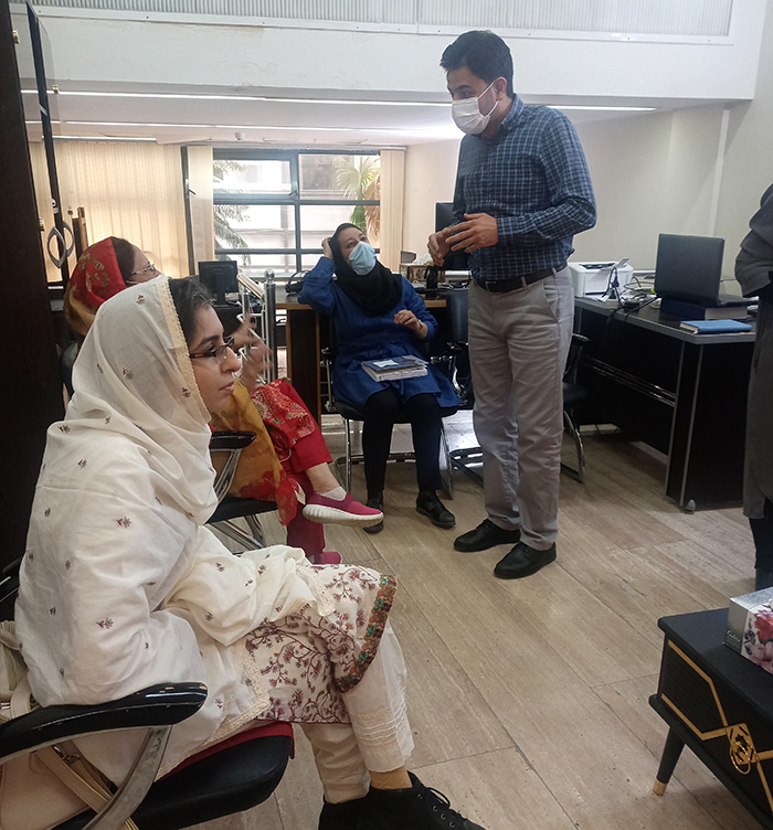 بازدید وزیر سلامت پاکستان از شرکت یکتا صنعت ناجی